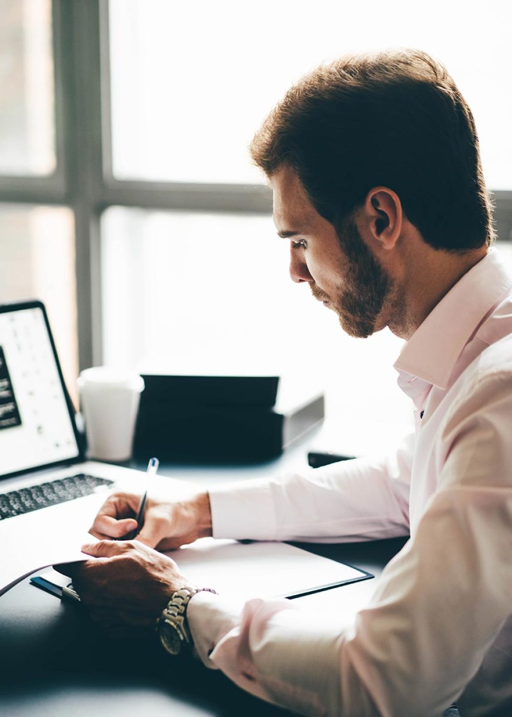 Services business ftxkvg3.jpg